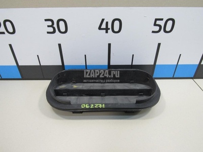 6R0819465A Решетка вентиляционная VAG Polo (HB) (2009 - 2017)