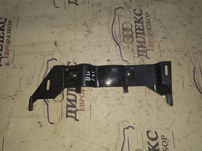 4L0858848 кронштейн (сопут. товар) Audi Q7 2005-2015 2012