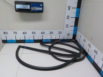 82130A2000 Уплотнитель двери Hyundai-Kia Ceed (2012 - 2018)