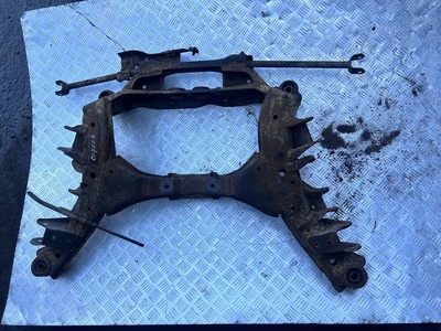 Балка подвески задняя Nissan Serena c23 1998