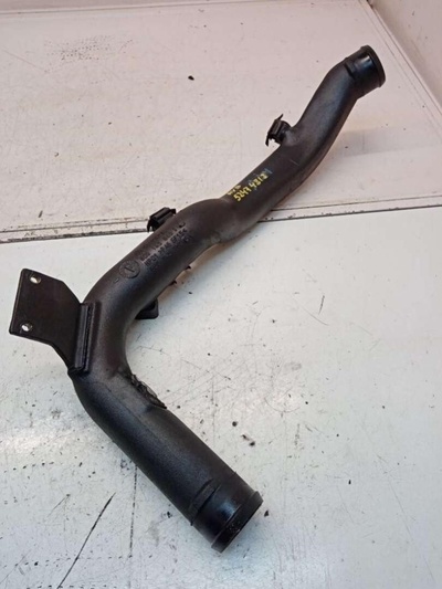 8D0145840S Патрубок интеркулера Audi A6 4B/C5 2001 ,8E0145762C,8E0145762A