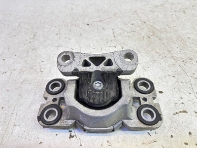 LR061456 подушка кпп Land Rover Range Rover Evoque L538 2011-2018