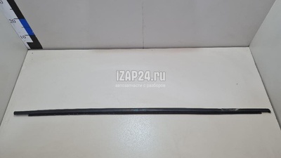 5E08374785AP Накладка стекла переднего правого VAG Octavia (A7) (2013 - 2020)