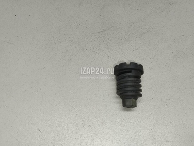 0009987340 Отбойник капота Mercedes Benz W205 2014