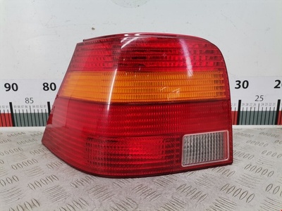 1J6945095Q Фонарь задний левый Volkswagen Golf 4 (1997-2004) 2001 ,