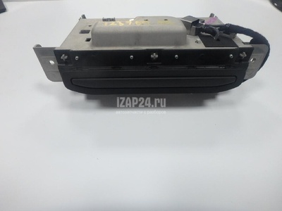 4M0857273A6PS Дисплей информационный VAG Q7 [4M] 2015
