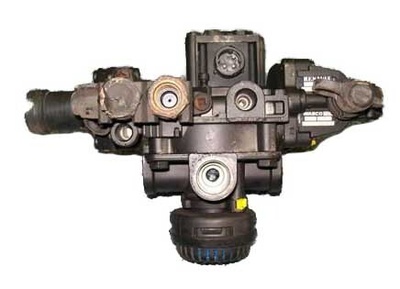 4757215000 клапан тормозные renault midlum dxi 5010260530
