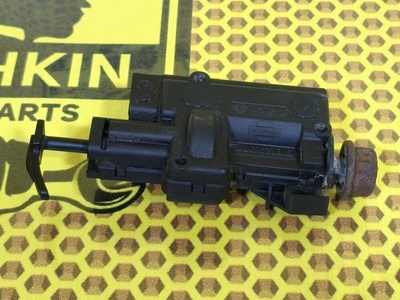 78850EB300 Замок лючка топливного бака Nissan Pathfinder R51 2006