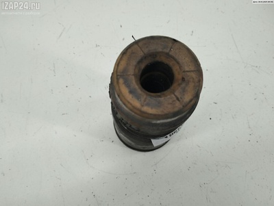 8D0412131E Отбойник подвески Перед. Volkswagen Passat B5+ (GP) 2001