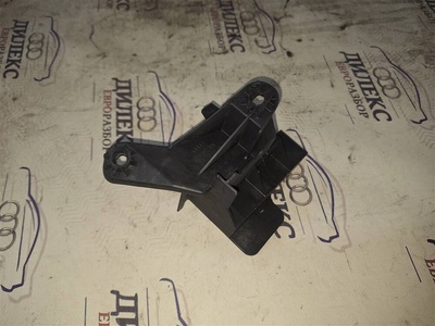 4L0907179A кронштейн (сопут. товар) Audi Q7 2005-2015 2012