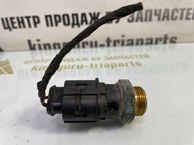 1J0959481A Датчик включения вентилятора Skoda Rapid 1 NH3 до Рестайлинг 2013