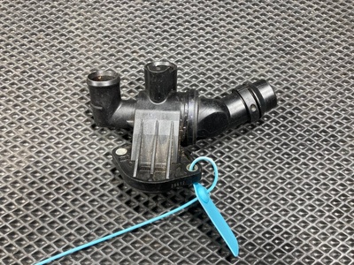 06F121111F Термостат Audi A3 8P/8PA 2005