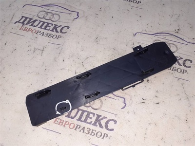 1K0819422B крышка салонного фильтра VW Tiguan 2007-2011