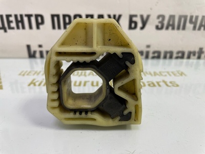 1K0121367G Кронштейн радиатора Volkswagen Tiguan 1 5N1 рестайлинг 2014