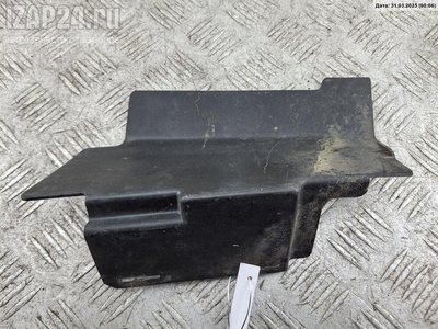 8200183770 Решетка (заглушка) в бампер Перед. Лев. Renault Scenic II (2003-2009) 2004