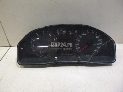 8D0919033C Панель приборов VAG A4 [B5] (1994 - 2001)