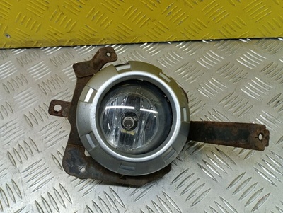MN142091 Фара противотуманная левая Mitsubishi L200 (2006-2015) Пикап 2006