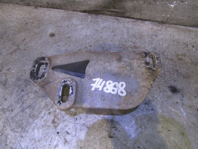 8E0199335N Кронштейн опоры двигателя Audi A4 (B7) 2005-2007