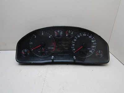 4B0919860E Панель приборов Audi A6 (C5) 1997-2004