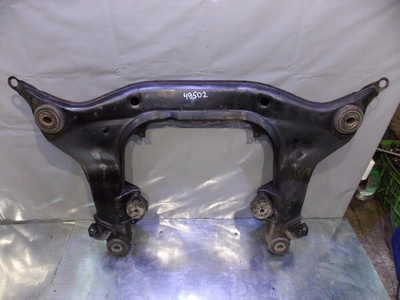 4B0399313DK Балка подмоторная VW Passat (B5+) 2000-2005