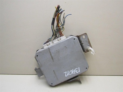 C00167650B Блок управления ABS Mazda Xedos-6 1992-1999