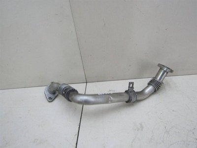 076131525D Трубка картерных газов VW Crafter 2006-2019