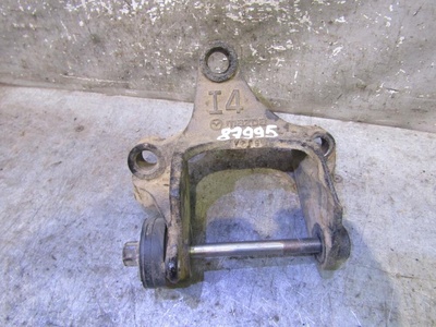 L2303908YC Кронштейн опоры КПП Mazda CX 7 2007-2012