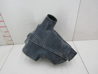 8200176558 Корпус воздушного фильтра Renault Megane II 2002-2009