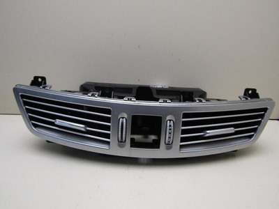 A22183005547j22 Дефлектор воздушный Mercedes Benz W221 2005-2013