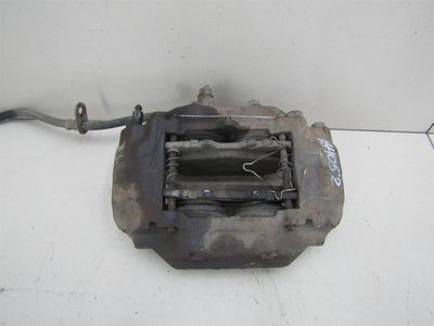 4775060090 Суппорт передний левый Toyota Land Cruiser (100) 1998-2007