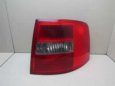 4B9945096F Фонарь задний правый Audi A6 (C5) 1997-2004
