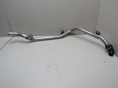 06E131831B Трубка картерных газов Audi A6 (C6,4F) 2005-2011