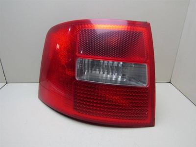 4B9945095F Фонарь задний левый Audi A6 (C5) 1997-2004