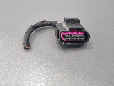 4d0971994 разъем VW Touareg 2002-2010 2006