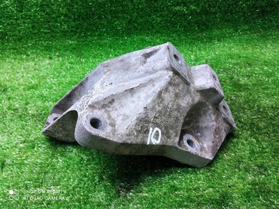 1J0199117Q кронштейн кпп Seat Toledo 2 (1999-2006)