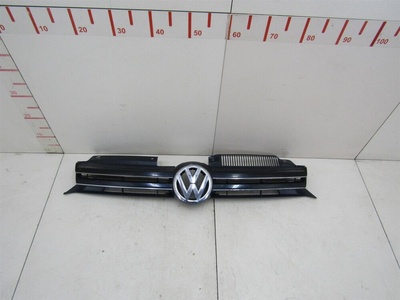 1K9853651AZLL Решетка радиатора VW Golf VI 2009-2012