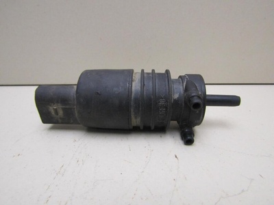 1J6955651 Насос омывателя VW Passat (B5+) 2000-2005