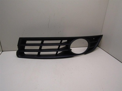 3C0853665A Решетка в бампер левая VW Passat (B6) 2005-2010