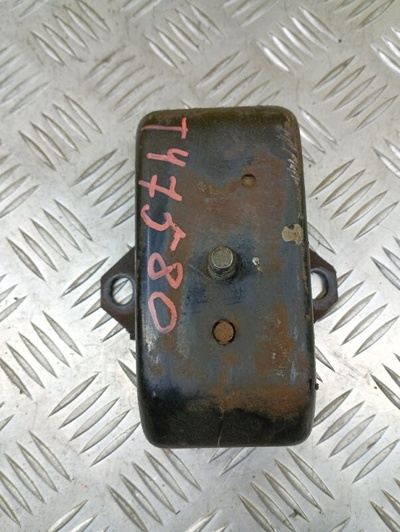 MR995005 Подушка крепления двигателя Mitsubishi L200 (2006-2015) 2012