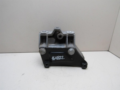 1K0199111E Кронштейн КПП Skoda Octavia (A5 1Z-) 2004-2013