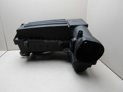 3C0129607AQ Корпус воздушного фильтра VW Passat (B6) 2005-2010