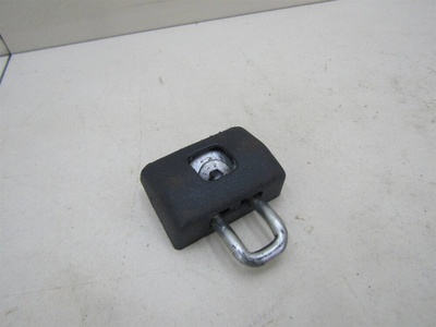 7700817724 Ответная часть замка багажника Renault Logan 2005-2014