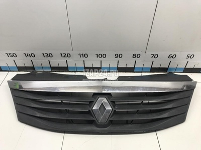 8200752748 Решетка радиатора Renault Logan (2005 - 2014)