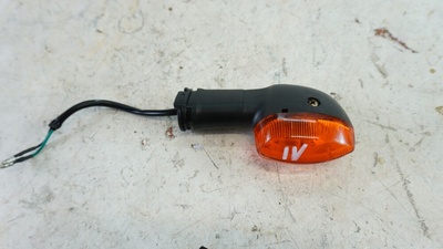 10018546 Yamaha ybr 125 поворотник