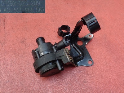 UchwytSeat1.6 насос радиатора i крепление volkswagen seat skoda 1.6 tdi 2.0 tdi 5g0965567 0392023209