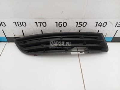 3C0853666 Решетка в бампер правая VAG Passat [B6] (2005 - 2010)