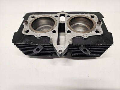 Cylindergs5004589 suzuki gs 500 цилиндр поршень поршни
