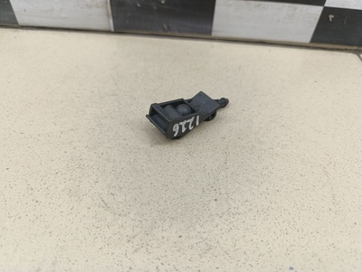 6E0955985B Форсунка омывателя лобового стекла VW Transporter T5 2003-2015
