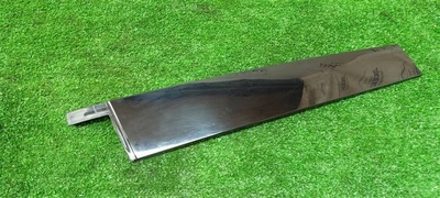 7P6837901B накладка стойки VW Touareg 2010-2014 2014