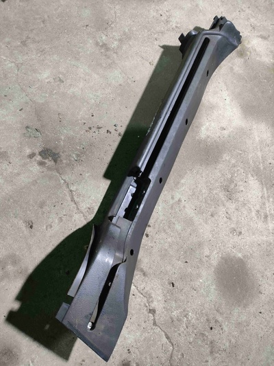 90562531 Направляющая шторки багажника Opel astra G 2000